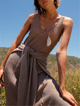 Load image into Gallery viewer, Solid Color Vest Suit Knitted Skirt