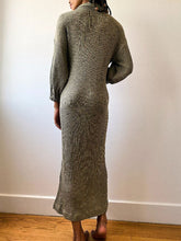 Load image into Gallery viewer, V-neck Solid Color Casual Maxi Dress