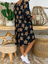 Load image into Gallery viewer, V-neck Long Sleeve Star Print Midi Dress