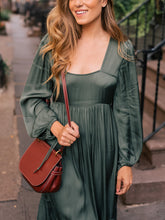Load image into Gallery viewer, Elegant Lantern Sleeve Vintage Maxi Dress