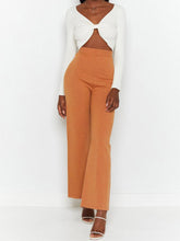 Load image into Gallery viewer, V-neck Pleated Solid Long-sleeved T-shirt