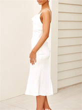 Load image into Gallery viewer, V-neck Solid Color Sleeveless Slim Dress