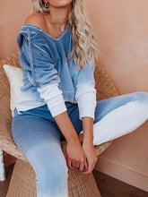 Load image into Gallery viewer, Waterfall Cotton Blend Pocketed Ombre Hoodie