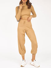 Load image into Gallery viewer, Long Sleeve Cropped Top and Loose Trousers Suit