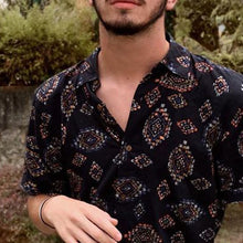 Load image into Gallery viewer, Men Retro Printed Short Sleeves Lapel Shirt