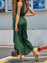 Load image into Gallery viewer, V-neck Solid Color Lace-up Jumpsuit