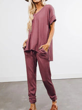 Load image into Gallery viewer, Retro V-neck Loose T-shirt Two Piece Set