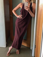 Load image into Gallery viewer, Retro Casual Solid Color V-neck Sleeveless Dress