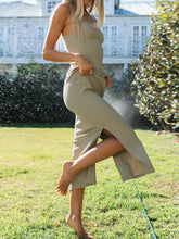 Load image into Gallery viewer, Sleeveless Solid Color Knitted Dress