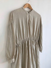 Load image into Gallery viewer, Solid Color Wild Fashion Waist Dress