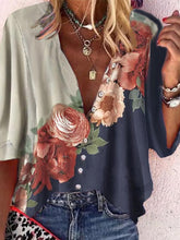 Load image into Gallery viewer, Printed V-Neck Casual Top