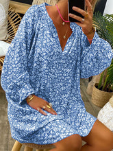 Load image into Gallery viewer, Fashion Floral Print V-neck Dress