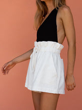 Load image into Gallery viewer, Monochrome Oblique Shoulder Vest Set