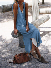 Load image into Gallery viewer, Solid Color Knitted Sleeveless Dress