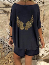 Load image into Gallery viewer, Two-piece Suit with Wings Printed on The Back of Casual Round Neck