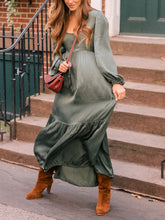 Load image into Gallery viewer, Elegant Lantern Sleeve Vintage Maxi Dress