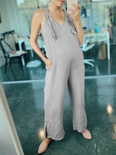 Load image into Gallery viewer, Simple Loose Casual Comfortable Soft Suspender Jumpsuit