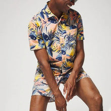 Load image into Gallery viewer, Men Cartoon Printed Short Sleeve Shorts Suit