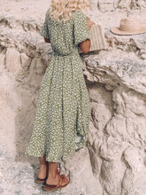Load image into Gallery viewer, Round Neck Floral Waist Dress