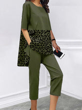 Load image into Gallery viewer, Loose Short Sleeve Casual Leopard Print Two-piece Suit