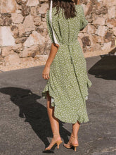 Load image into Gallery viewer, Round Neck Floral Waist Dress