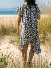 Load image into Gallery viewer, Leopard V-Neck Casual Short Sleeve Dress
