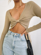 Load image into Gallery viewer, V-neck Pleated Solid Long-sleeved T-shirt
