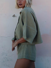 Load image into Gallery viewer, Pure Color Buttoned Shirt Casual Shorts Two-Piece Set
