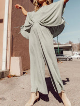 Load image into Gallery viewer, Casual Loose Solid Color Strap Two-piece Suit
