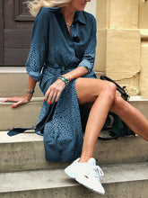 Load image into Gallery viewer, Contrast Shirt Collar Dress
