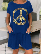 Load image into Gallery viewer, Casual Solid Color Loose Shorts
