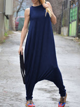Load image into Gallery viewer, Casual Loose Solid Color Sleeveless Jumpsuit
