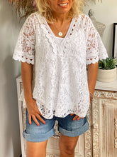 Load image into Gallery viewer, Romantic Vintage Lace V Neck Top
