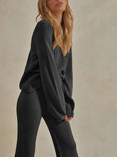 Load image into Gallery viewer, Simple Casual Loose Top Pants Knit Suit
