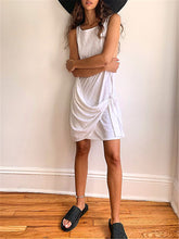 Load image into Gallery viewer, Design Sleeveless Slim Pleated Round Neck Casual Dress
