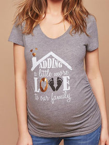Casual V-neck Printed Maternity Top