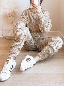 Solid Color Round Neck Long Sleeve Knit Suit