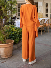 Load image into Gallery viewer, Round Neck Long Sleeves Solid Color Loose Suit
