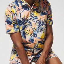 Load image into Gallery viewer, Men Cartoon Printed Short Sleeve Shorts Suit

