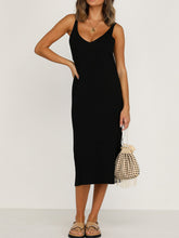 Load image into Gallery viewer, Sexy Solid Color V-neck Strapless Sleeveless Dress
