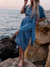 Load image into Gallery viewer, Solid Color Split Dress
