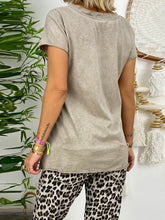 Load image into Gallery viewer, Simple Casual Loose Top Leopard Pants Set
