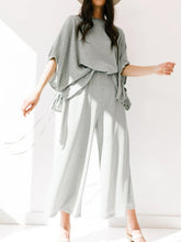Load image into Gallery viewer, Casual Loose Solid Color Strap Two-piece Suit
