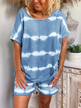 Load image into Gallery viewer, Simple Casual Loose Top Shorts Set
