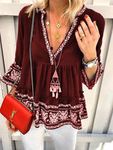 Load image into Gallery viewer, Casual V-Neck Print Top
