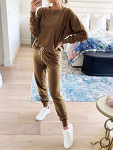 Load image into Gallery viewer, Simple Solid Color Long Sleeve Casual Suit
