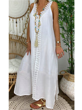 Load image into Gallery viewer, Pure Color V-Neck Strapless Lace Maxi Dress
