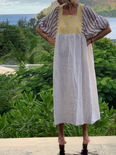 Load image into Gallery viewer, Square Collar Big Cuff Loose Dress
