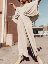 Load image into Gallery viewer, Casual Loose Solid Color Strap Two-piece Suit
