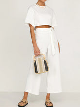 Load image into Gallery viewer, Casual Loose Solid Color Short Sleeve Two-piece Suit
